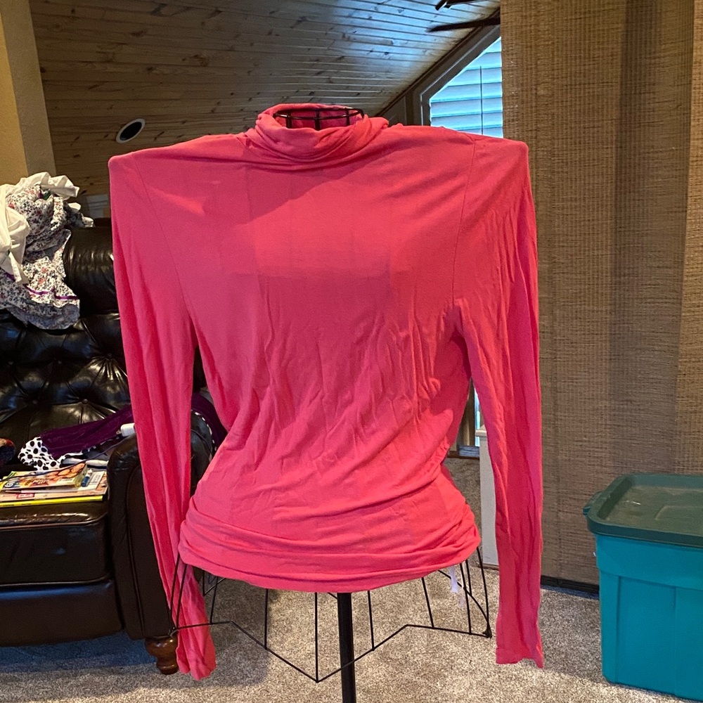 Liz Claiborne Vibrant Pink Long Sleeve Top